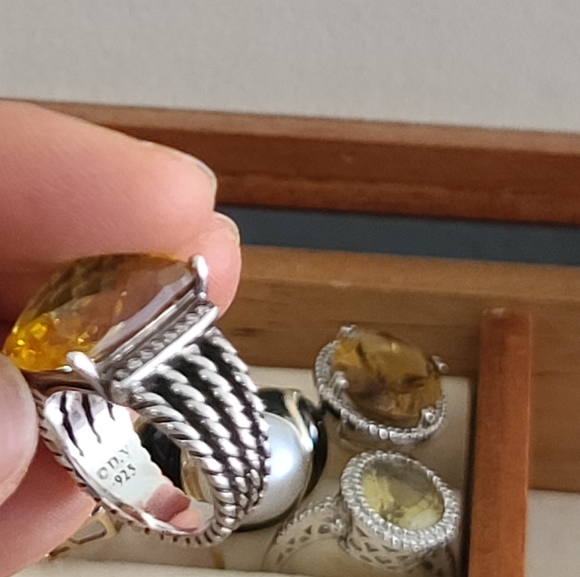 David Yurman Wheaton Citrine with Diamonds Ring - Picture 5 of 5